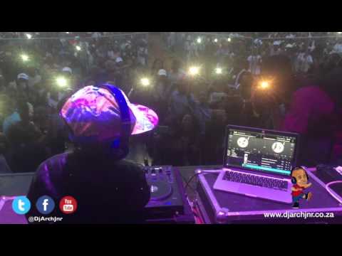 DJ Arch Jnr playing for 25000 people (Dj Nation)