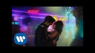 David Guetta & Sia – Let’s Love (Official Video)