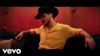 Christian Nodal – Nace Un Borracho (Video Oficial)