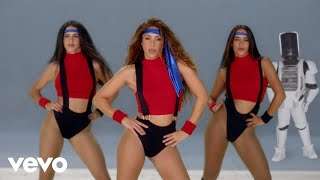 Black Eyed Peas, Shakira ? GIRL LIKE ME (Official Music Video)